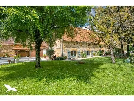 vente maison 6 pièces 135 m² rocamadour (46500)