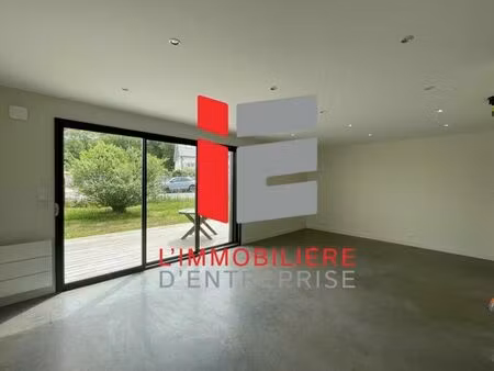 location local industriel 160 m² à guidel (56520)