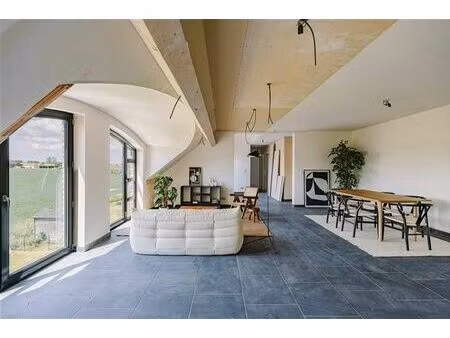 appartement très spacieux et aménagé