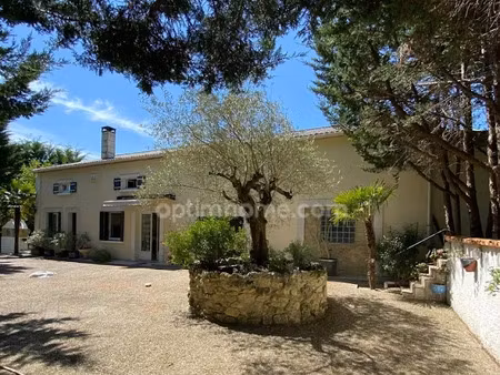 vente maison 11 pièces 314 m² à l'isle-d'espagnac (16340)  561 600 €