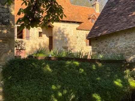 exclusivité – propriété de charme vendue en viager occupé – périgord vert