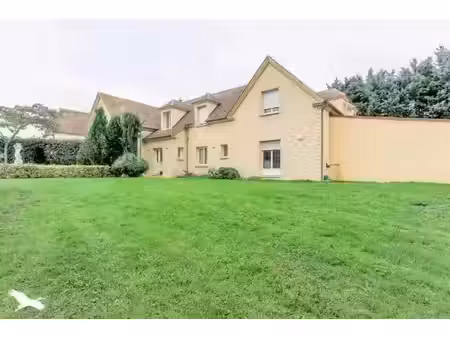 vente maison 7 pièces 278 m² à favrieux (78200)  524 000 €