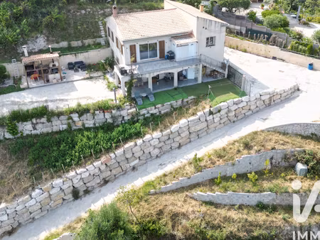 vente maison 8 pièces 200 m² à carros (06510)  625 000 €