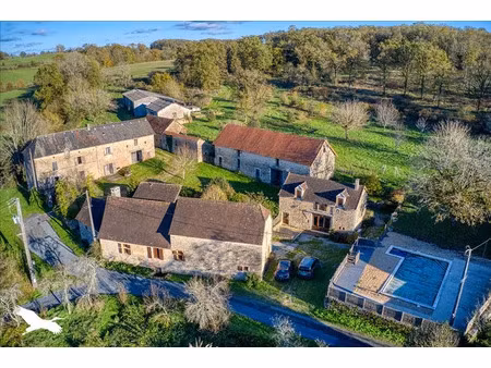 vente maison 15 pièces 431 m² à sainte-orse (24210)  679 250 €