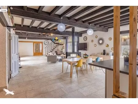 vente maison 7 pièces 200 m² artiguelouve (64230)