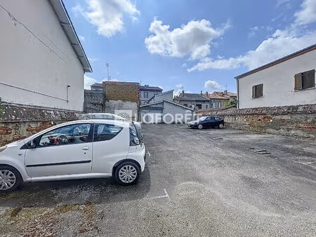 garages & places de parking castelsarrasin centre-ville - 434 m² de terrain