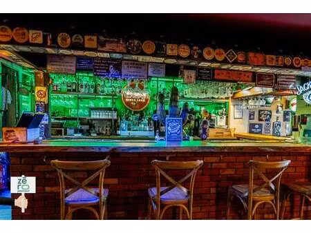 vente bureaux et commerces à luçon (85400) : à vendre / luçon