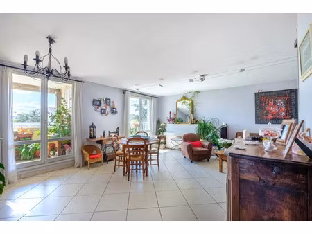 vente appartement 4 pièces 92 m² à venissieux (69200)  221 700 €