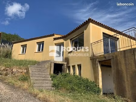 villa 4 pièces 110 m²