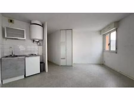 vente appartement t1 à nantes procé - monselet (44000) : à vendre t1 / 22m² nantes procé -