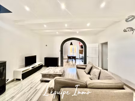 maison de ville meublée d'environ 121 m2 gimont