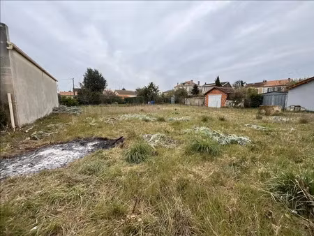 vente terrain 417 m² à angouleme (16000)  50 000 €