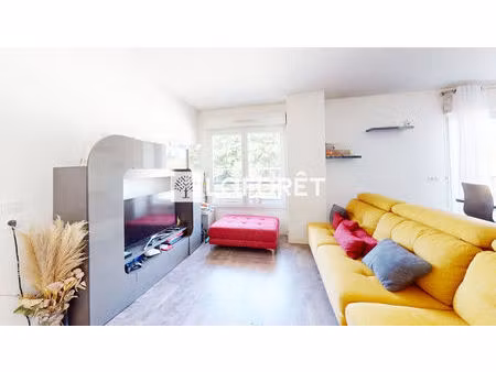 à vendre spacieux f4 de 83 m² avec 2 terrasses à orly -face au parc des méliès