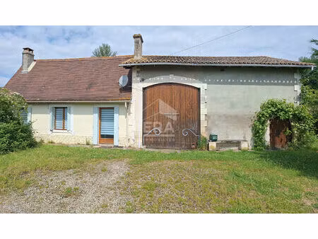 maison individuelle avec grange à 10 minutes de montpon ménestérol.