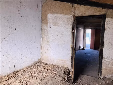 vente parking à tonneins (47400)  15 500 €