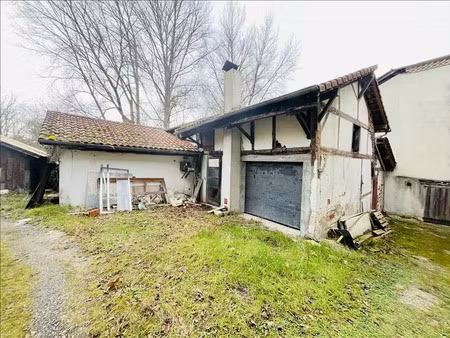 vente immeuble à castets (40260)  88 000 €