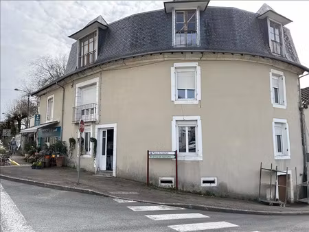 vente immeuble à nontron (24300)  165 850 €