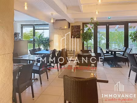 vente locaux professionnels 137 m² à fabrègues (34690)  350 000 €