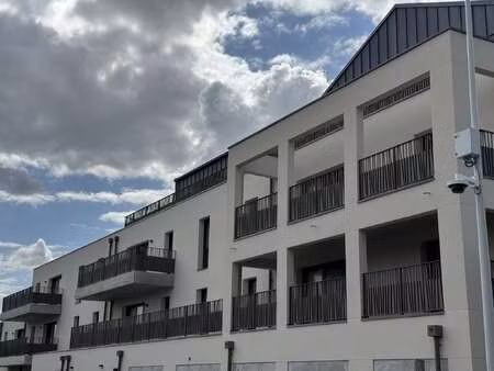 vente appartement 3 pièces à verrières-en-anjou (49480) : à vendre 3 pièces / 62m² verrièr