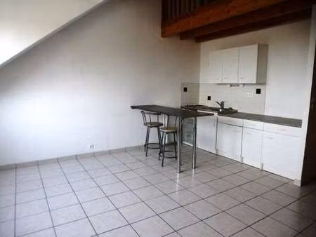location appartement 2 pièces à orvault (44700) : à louer 2 pièces / 36m² orvault