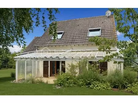 maison de 101 m² à villeneuve-la-guyard