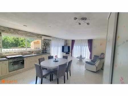 rians - maison à fort potentiel avec dépendance habitable  à découvrir sans tarder !