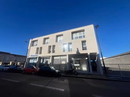 location bureau bordeaux 273 m²