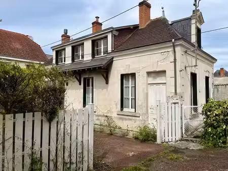 vente maison 6 pièces 110 m² à baudres (36110)  45 000 €