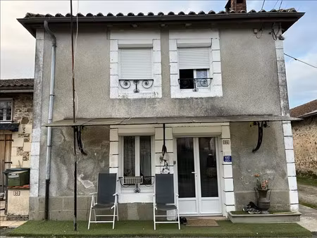 vente maison 4 pièces 71 m² à chirac (16150)  45 000 €
