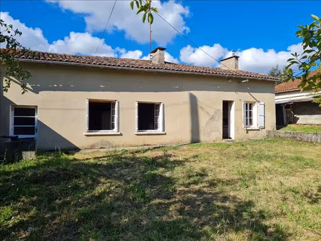 vente maison 3 pièces 77 m² à brossac (16480)  56 000 €