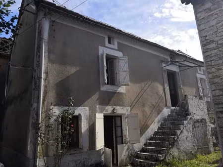 vente maison 5 pièces 98 m² à coulaures (24420)  53 760 €