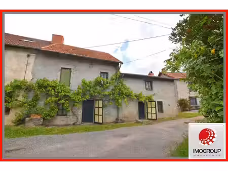 longere sur 4900m² de terrain