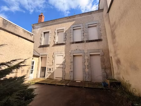 vente maison 8 pièces 262 m² à aigurande (36140)  59 360 €