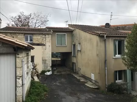 vente maison 4 pièces 115 m² à magnac-sur-touvre (16600)  77 350 €