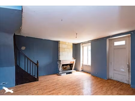 vente maison 5 pièces 108 m² à pauillac (33250)  98 000 €