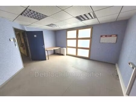 bureau de prestige de 630 m2 en vente - hondschoote  france