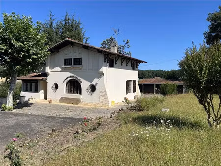 vente maison 7 pièces 144 m² à eauze (32800)  170 000 €