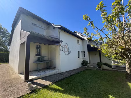 maison t7 - 150 m2 - requista