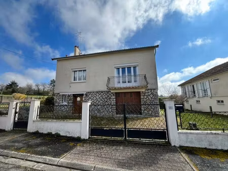 vente maison 5 pièces 113 m² à la souterraine (23300)  139 104 €