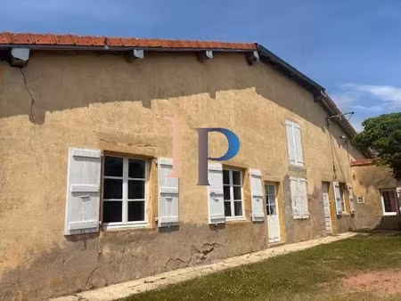 vente maison 6 pièces 180 m² à pouilly-sous-charlieu (42720)  169 000 €