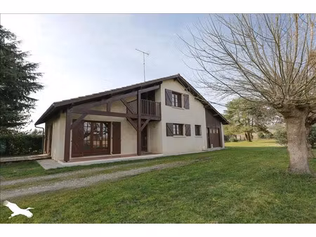 vente maison 5 pièces 108 m² à saint-pierre-d'aurillac (33490)  225 000 €