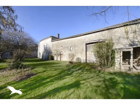 vente maison 4 pièces 100 m² à ruelle-sur-touvre (16600)  199 000 €