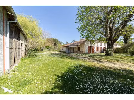 vente maison 6 pièces 134 m² à chamouillac (17130)  184 104 €