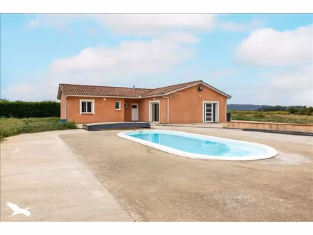 vente maison 4 pièces 131 m² à saint-nicolas-de-la-balerme (47220)  239 000 €