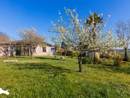 vente maison 4 pièces 98 m² à puycasquier (32120)  199 000 €