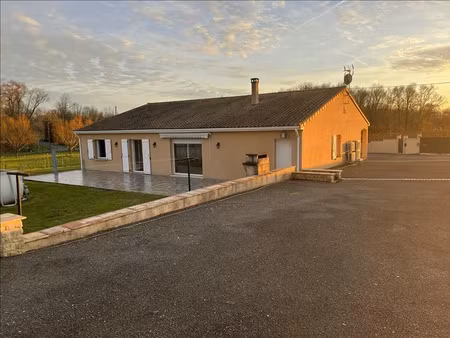 vente maison 6 pièces 134 m² à réparsac (16200)  250 000 €