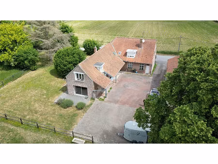 achat maison 9 pièces 306m²