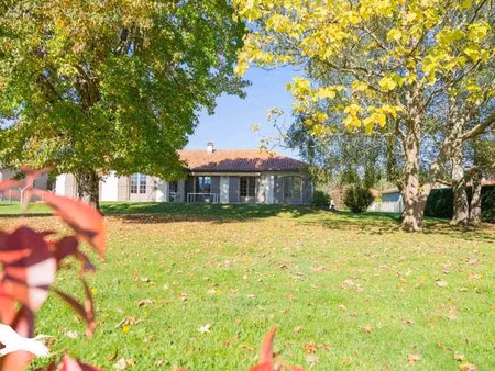 vente maison 4 pièces 143 m² à saint-laurent-de-neste (65150)  264 000 €