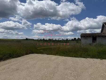 a 10 minutes de branne  terrain à bâtir.
