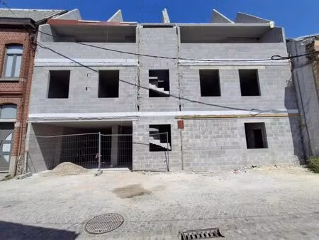 gros œuvre ouvert de 4 lots  terrasses  et parking